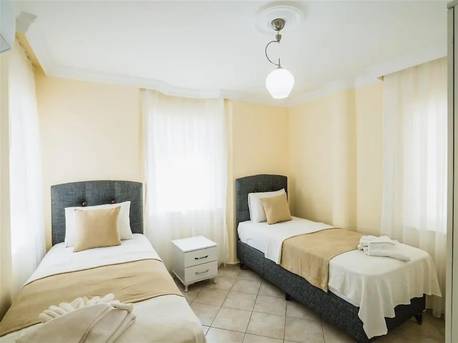 Fethiye De Denize Sifir 8 Kisilik Villa Oyster 1