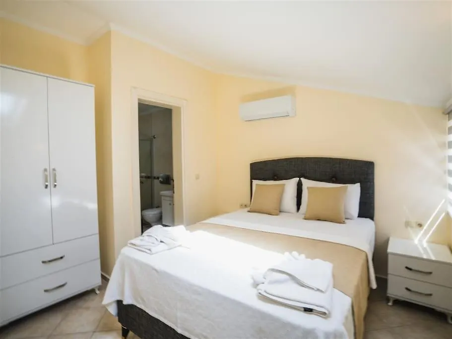 Fethiye De Denize Sifir 8 Kisilik Villa Oyster 1