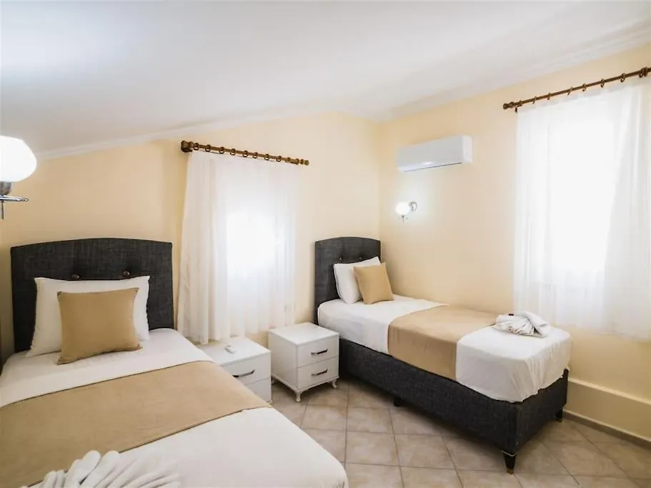 Fethiye De Denize Sifir 8 Kisilik Villa Oyster 1