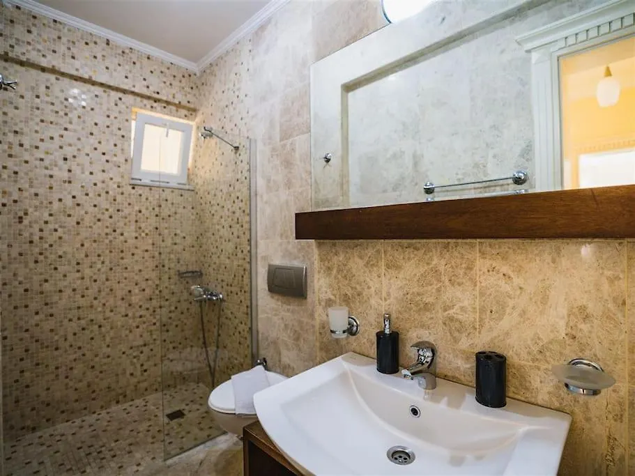 Fethiye De Denize Sifir 8 Kisilik Villa Oyster 1